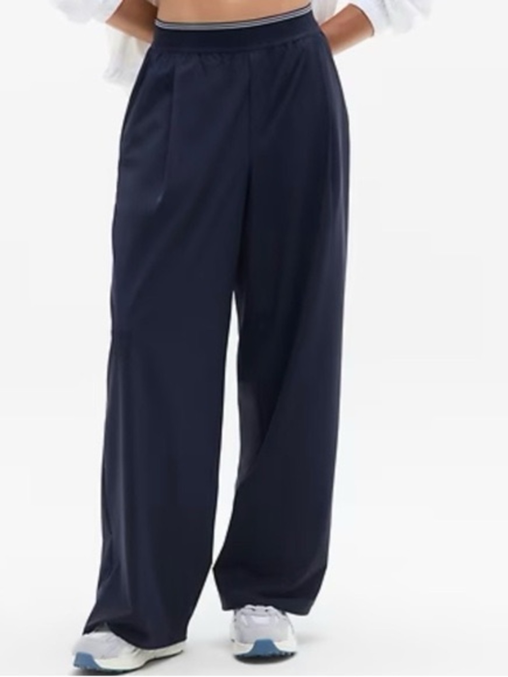 Athleta Stratosphere High Rise Wide Leg Pants Size 1X Athleisure Travel.  22 - Picture 4 of 9